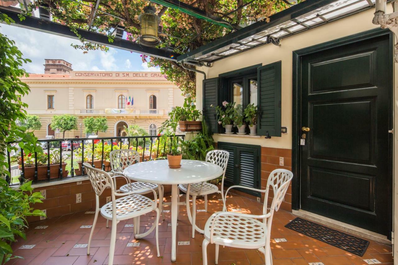 Villa Elisa Holiday Home Sorrent Exterior foto